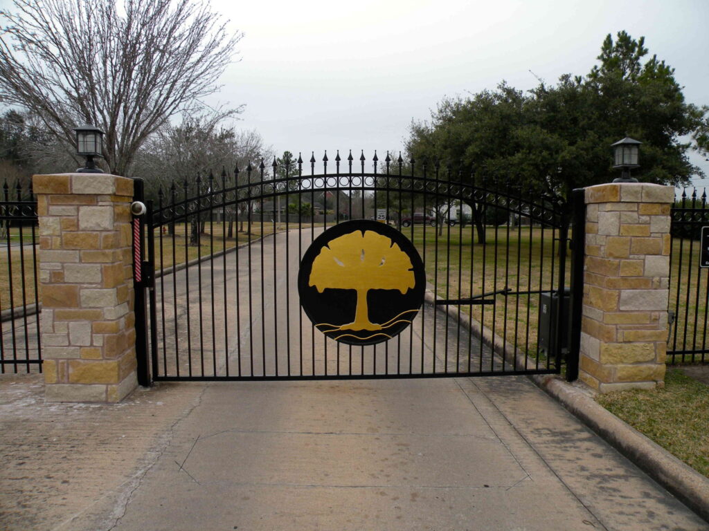 Image Related to What to Think About When Considering Custom Gate Design